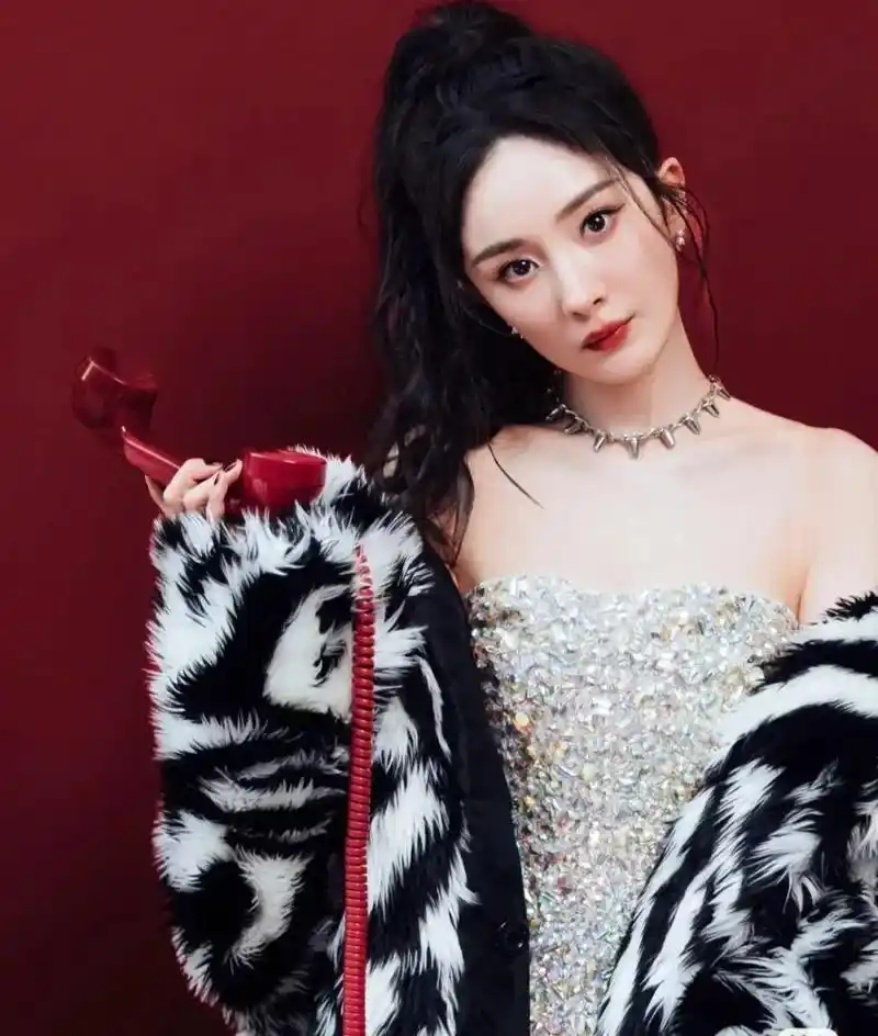 杨幂图片93 - 抖音