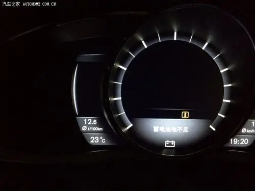 关于蓄电池电量不足和发动机启停技术失效