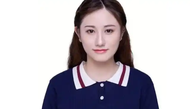 白底证件照可以穿白色衣服吗?