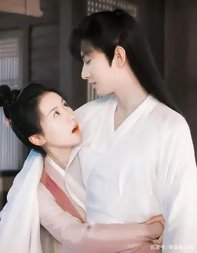 《琉璃》后袁冰妍终于营业,与成毅合作却各有官配,cp粉们意难平