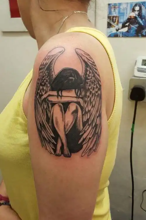 神秘黑灰色调的天使翅膀纹身图案912