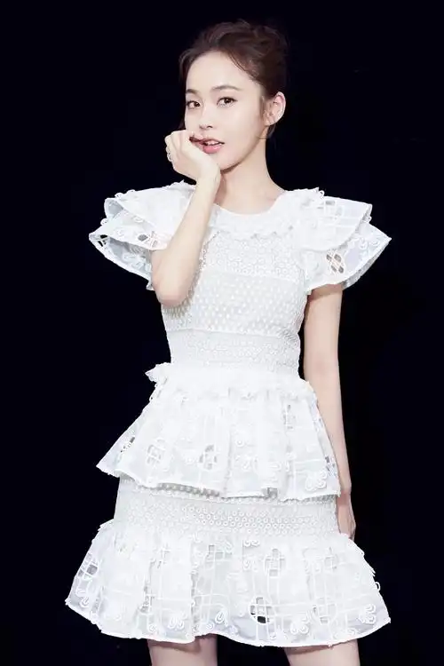 张佳宁首登央视舞台嗓音甜美活力唱响2019