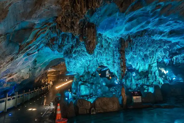 金华三日游奇秀金华山奇幻双龙洞编辑