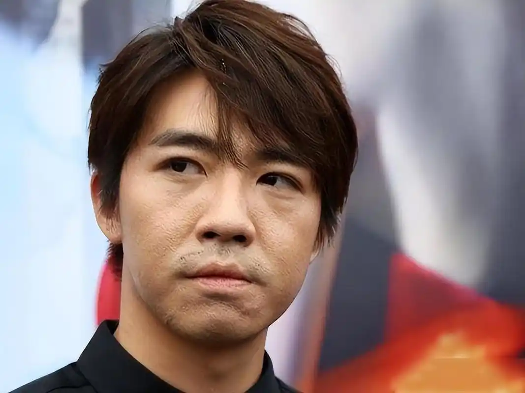 一番思索后,俞灏明给自己的人生找准了新的努力方向,那就是当演员.