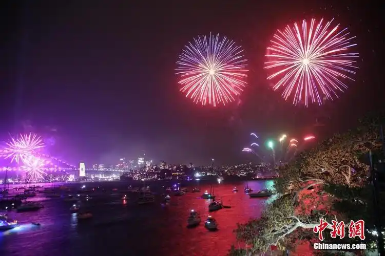 莫斯科民众庆祝跨年