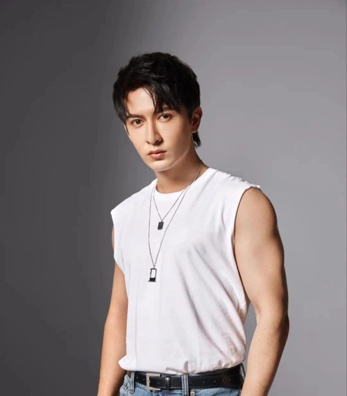 米热:认真演戏,从容生活