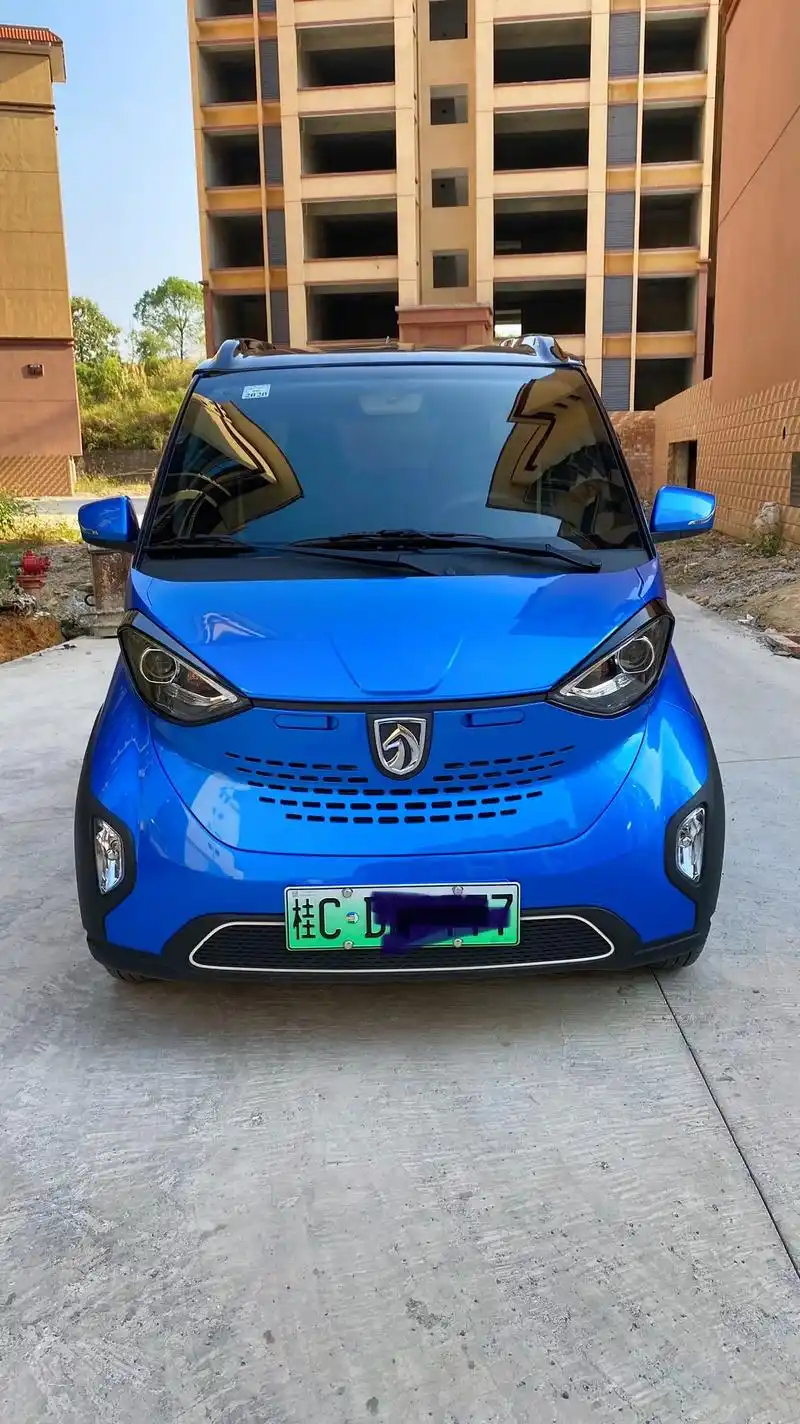 2018年宝骏e100最顶配