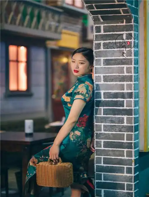 2021-07-08 导演:张熙盈 编剧:张苑茜 主演:朱双双/ 张芙扬