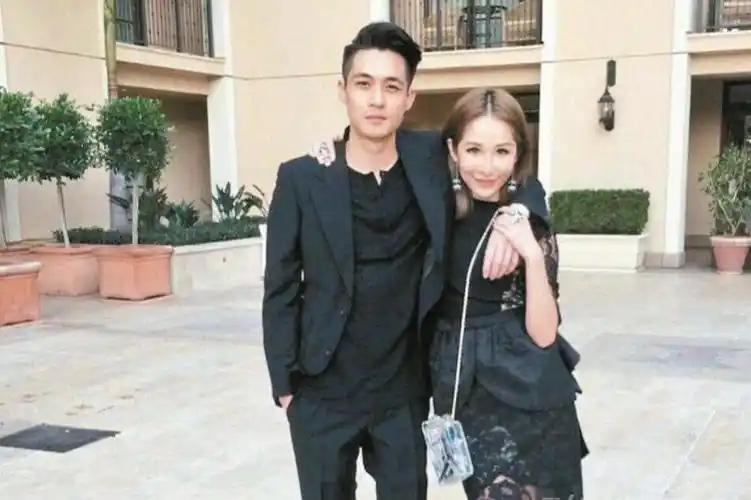 孟佳恋情曝光 男友是萧亚轩前任 新加坡百亿小开