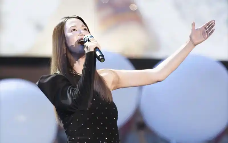 【谭维维】今天是你的生日庆祝新中国成立70周年优秀国产影片特别推介