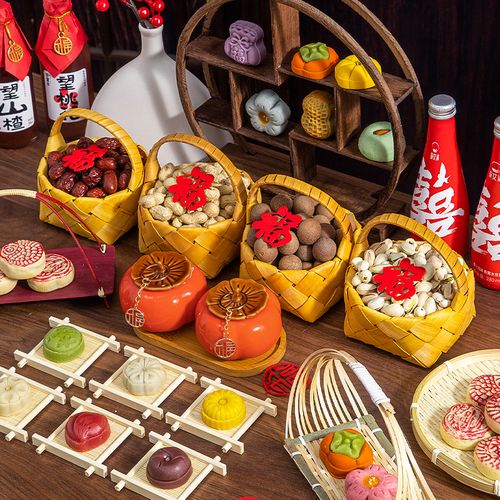 中式订婚糕点摆盘喜饼摆件小物件点心甜品台布置装饰全套婚宴摆台