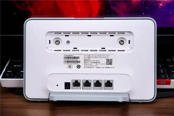 搭载鸿蒙系统全新华为移动无线路由器pro发布强不止是一点点