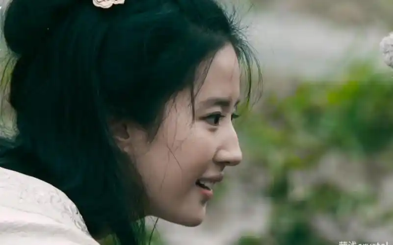 【刘亦菲|赵莲】还有人记得她曾经演过一位落难公主吗?