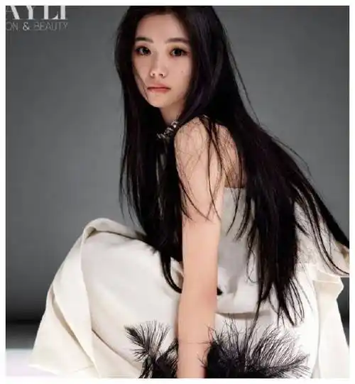 下个月初应该要录制《你好星期六》,其他暂时没有新的行程安排