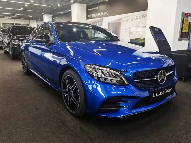 奔驰轿跑  #轿跑  #奔驰c  #适合女生开的车