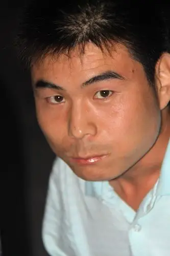 其实这篇博文是替林老师发的.帅哥何人----林州霄帅也.