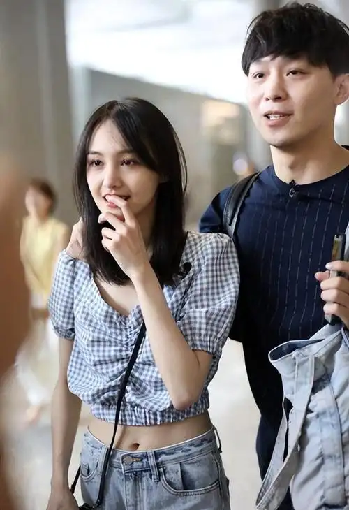 已无财产可供执行的郑爽,要面临的绝不光是随时被起诉|张翰|张恒|李钟