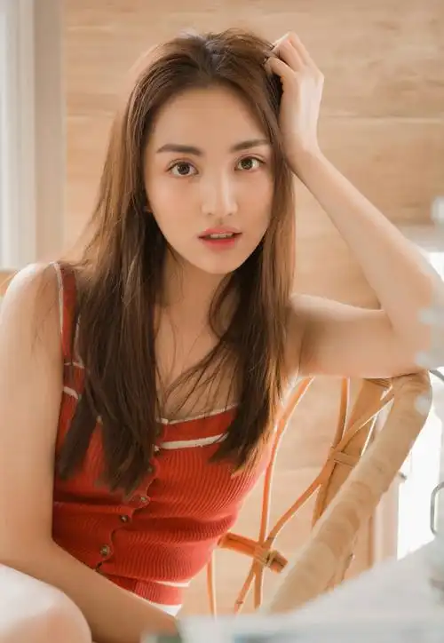 宅男女神酥胸美腿性感美女撩人写真