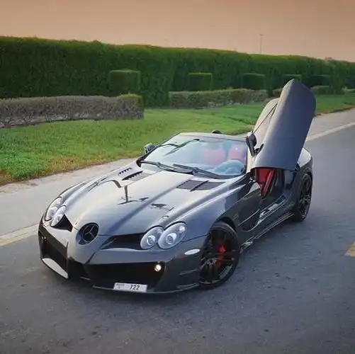 迪拜黄金车,迪拜黄金车是纯金的吗(黄金跑车mansory迈莎锐renovatio)