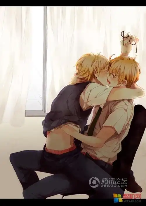 拿到了我的套套啦,集合了骚蓝骚红黑,新增无水印壁纸