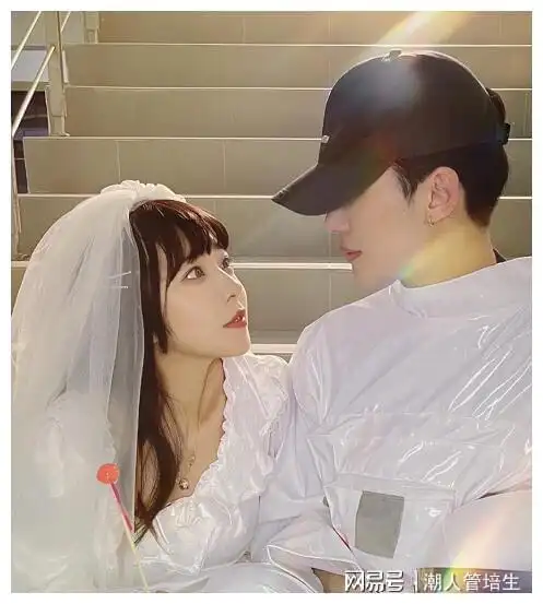 最近这段时间郝一点和林锡这对情侣的人气大多达到巅峰,但也同样有过