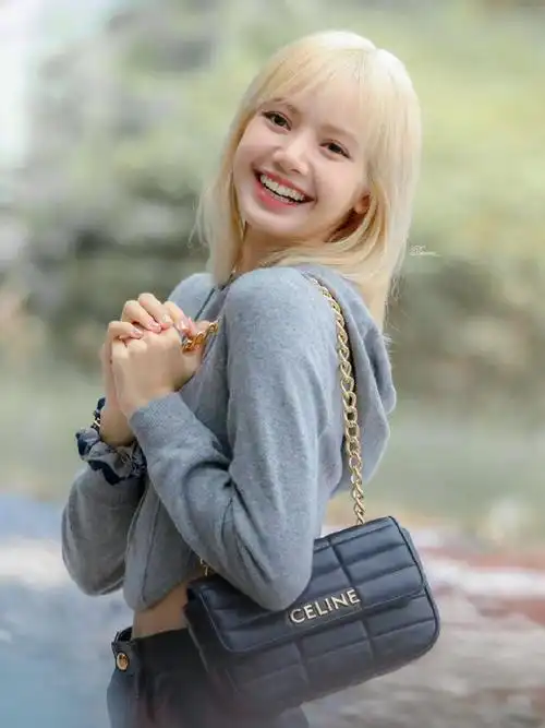 celine全球品牌大使lisa