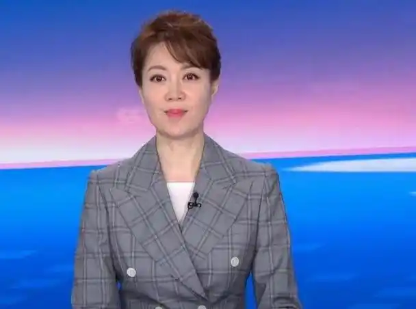 cctv13是中国中央电视台的新闻频道,其女主持人团队充满活力和才华,以