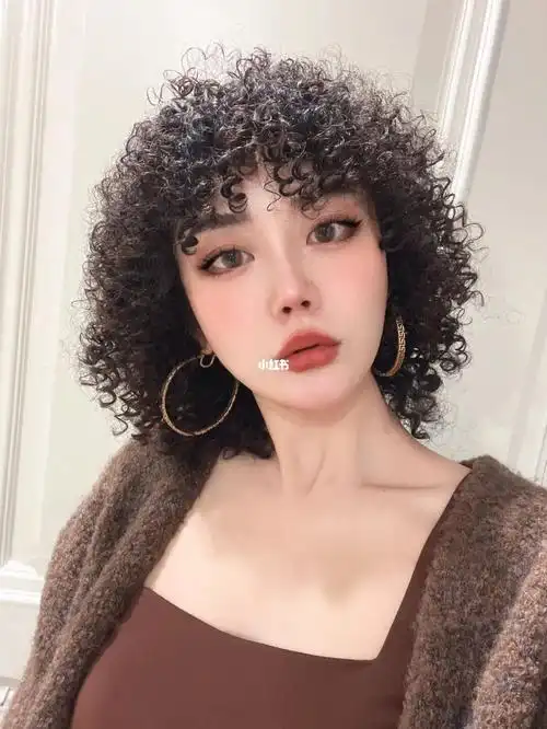 拉美卷 #爆炸头 #满头小卷  #满头小卷 #女生黑人烫 #羊毛卷