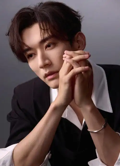 祝大帅哥刘学义生日快乐!星途璀璨!