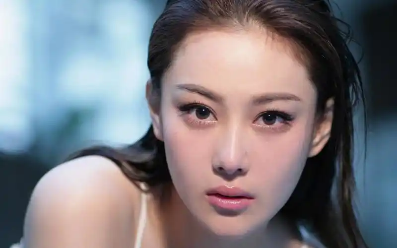 高清美女张馨予壁纸17