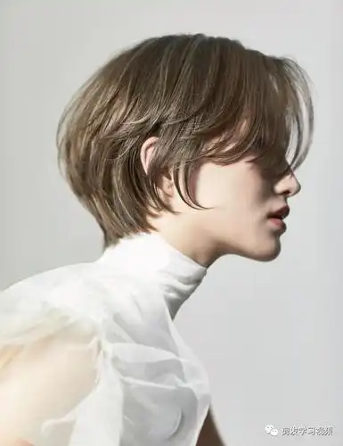 10月最热门的"50款人气短发发型"