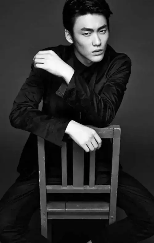 2015 stava "携手"时尚男模新生代李晨开启峰尚之旅