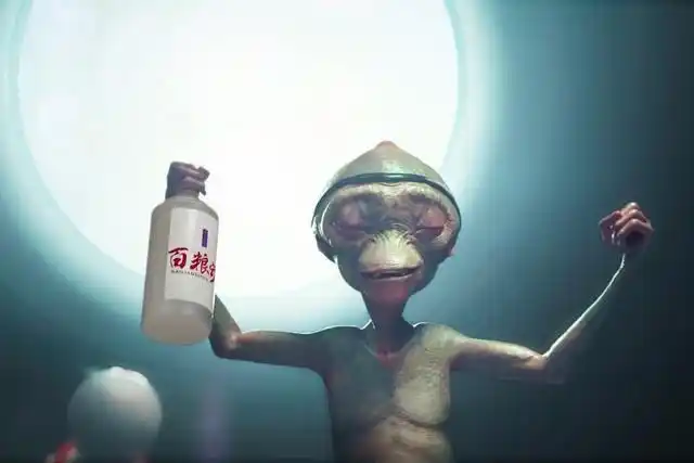 怎一个惨字了得疯狂的外星人一部记载外星人到访地球的血泪史