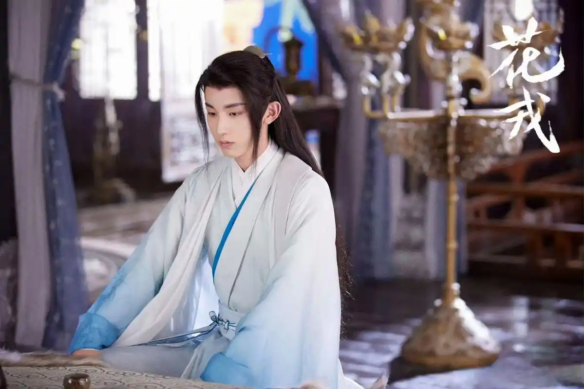 郭俊辰小四方步#郭俊辰的演技是越来越好了,在古装剧里《花戎》的