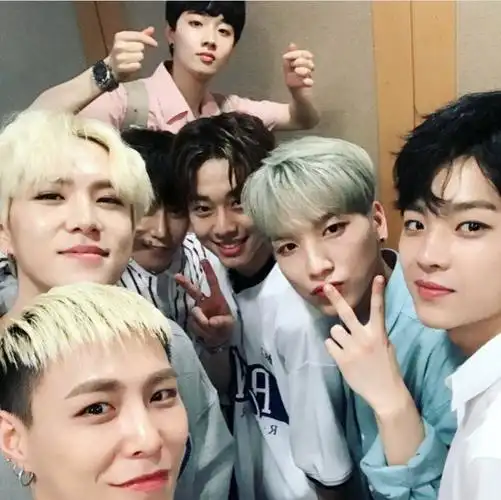 男版produce101s2金泰盿,金成理,金东汉,金东贤,朴宇谭,郑钟智,赵奎珉