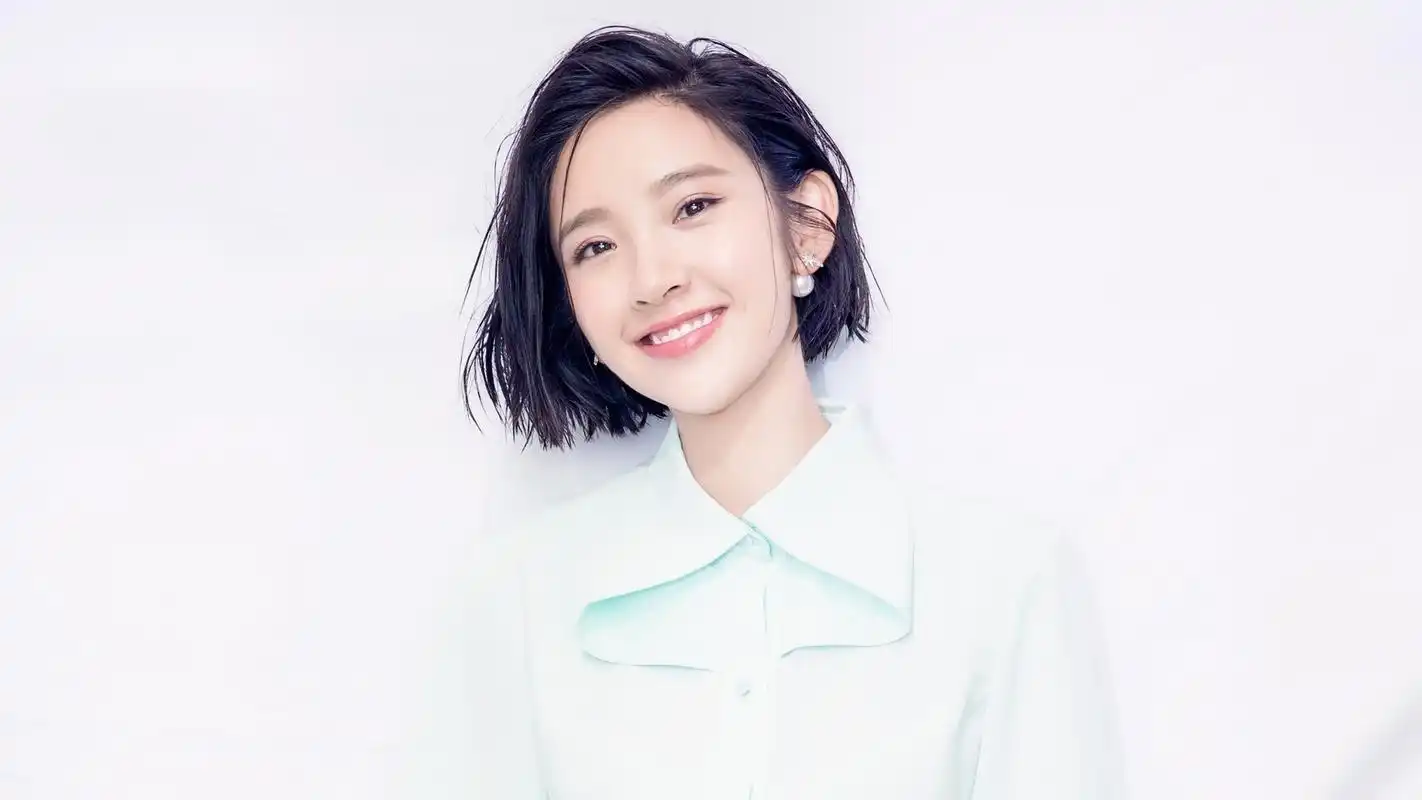 首页 桌面壁纸 唐艺昕个性高清写真壁纸上一张下一张查看原图