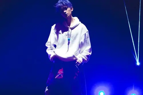 杨洋生日会高清帅气现场图片