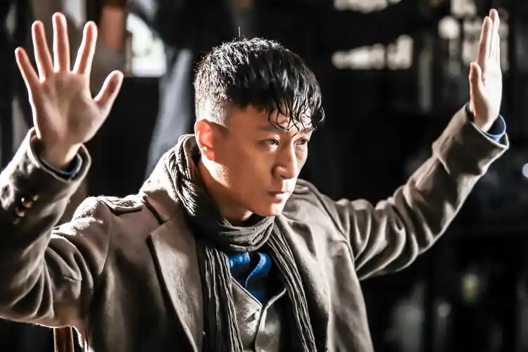 此后,孙红雷有出演了《二炮手》《好先生》等热播剧,现在的孙红雷