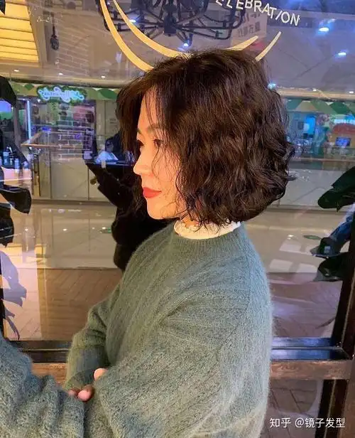 2021新年换发型就选烫卷卷14款洋气卷发送给你好看又时髦