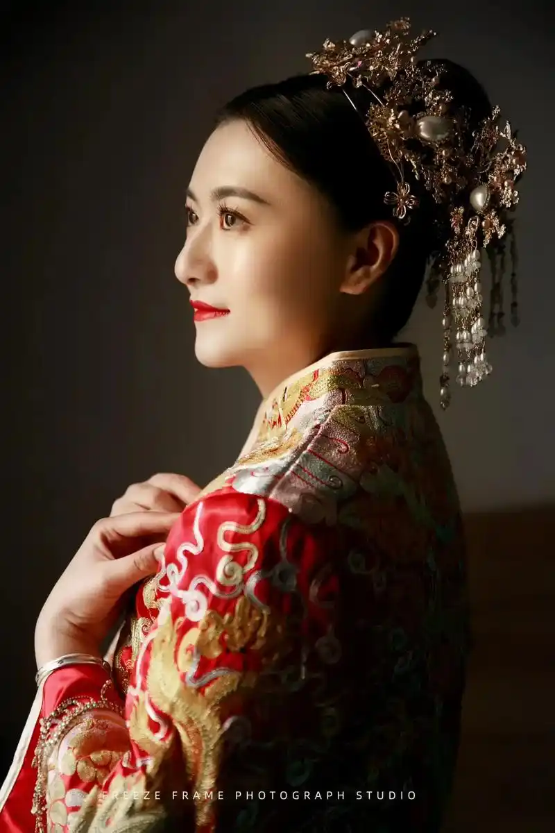 姑娘婚礼部分照片出炉,我的小棉袄出嫁了,做了最漂亮的新娘,相 - 抖音