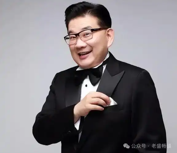 著名"上海第一主持人"曹可凡传来最新消息!