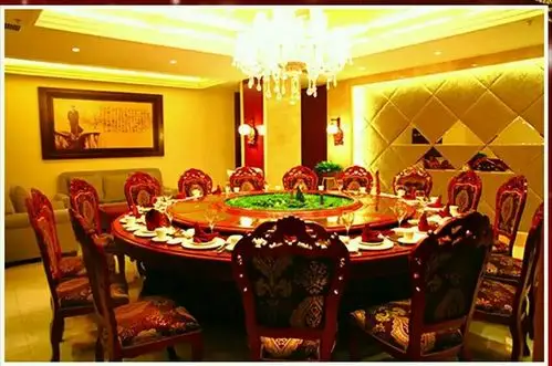 上若御园酒店包席优惠活动开始了…… 订餐热线:5550222