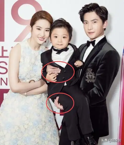 明星的全家福照片杨洋(你觉得杨洋和谁更有cp感呢) - 品度娱乐