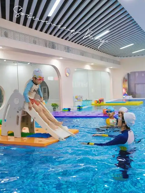 69不是吧现在厦门儿童游泳馆这么卷了吗