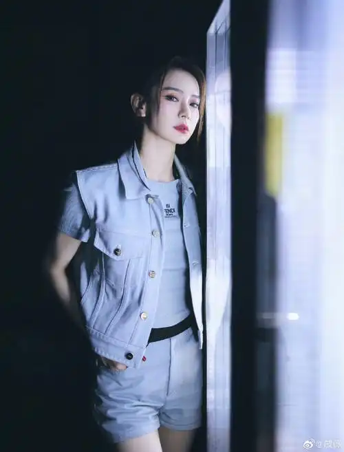 戚薇坚定地选择了陈丽君##戚薇选了陈丽君5次