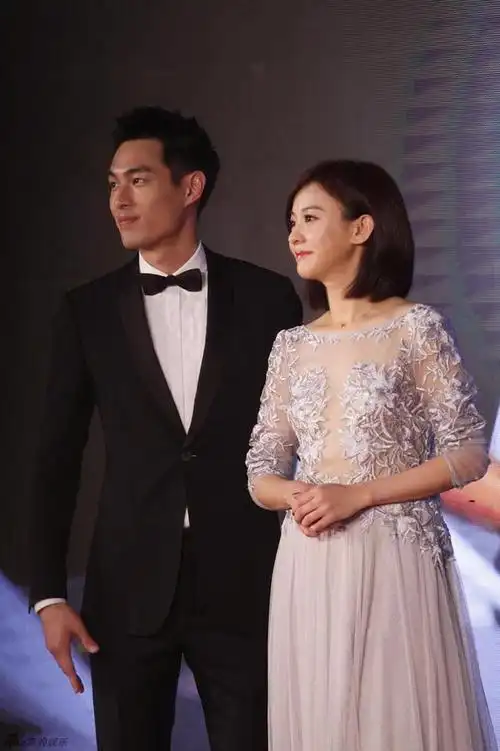 陈意涵和修杰楷则是好闺蜜贾静雯的老公,他们之间也有着不可告人的