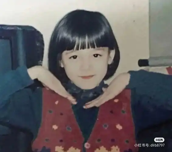 迪丽热巴小时候照片