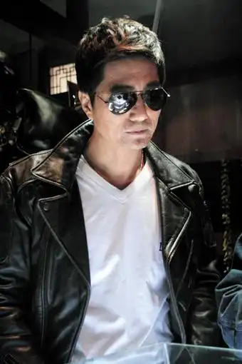 解读《疯狂的石头》