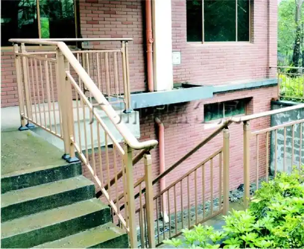 楼梯扶手,室外楼梯扶手锌钢材质最耐腐蚀,穗美装饰 认证商家
