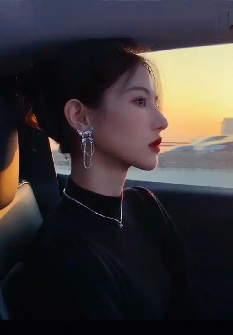 宝 以后要做个霸气又拽的女人 嘴要甜 心要狠 该留留 该走走 - 抖音